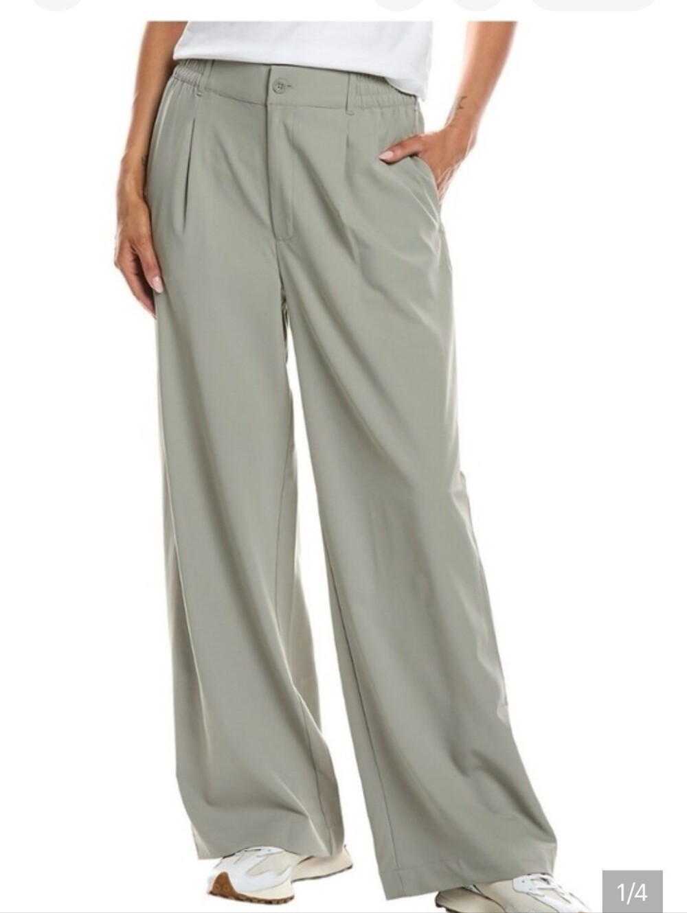 Beyond Yoga Wide-Leg Trousers in Sage Green